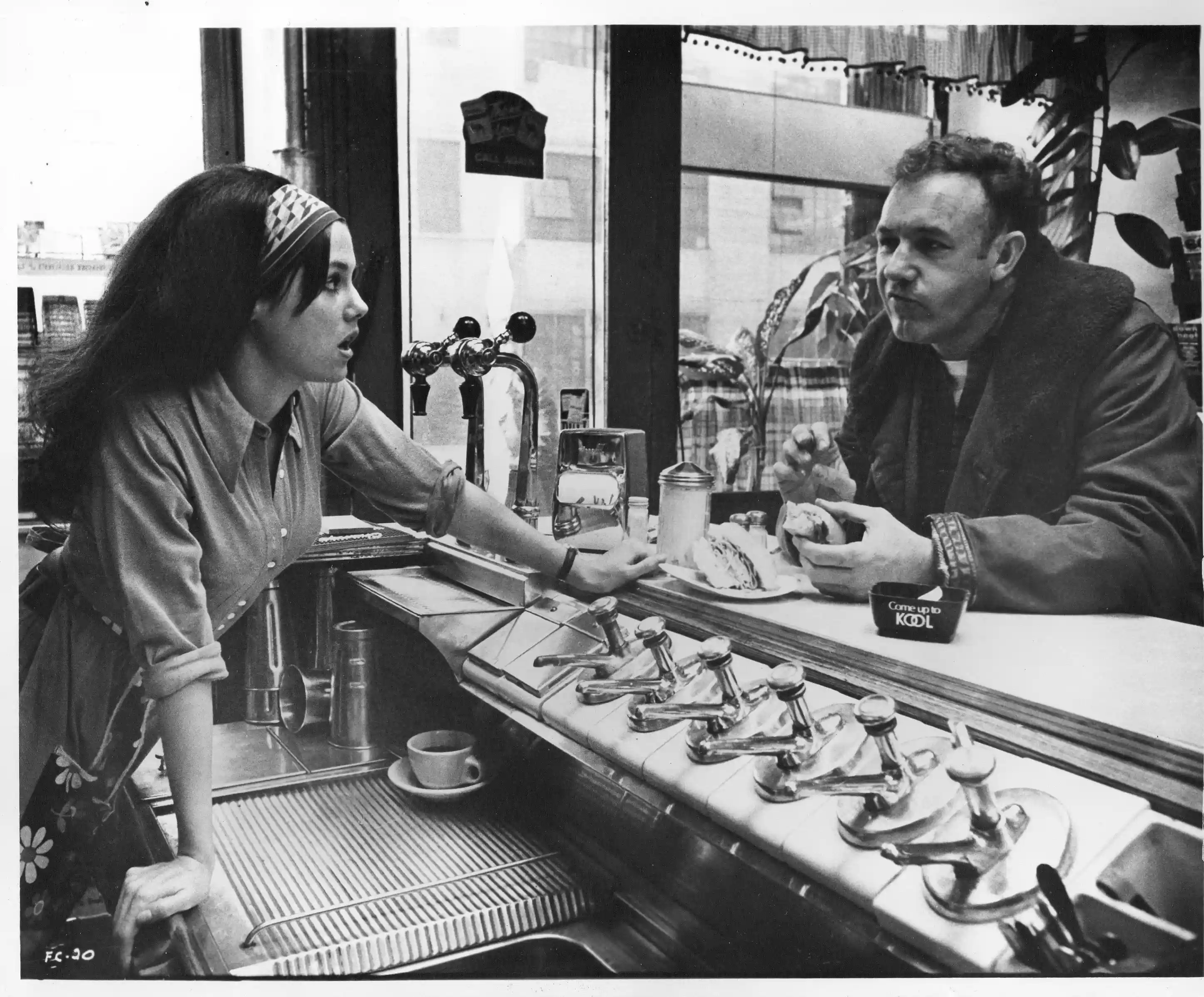 MV5BZjg0ZmI1MTEtZGE0Mi00ZjlkLWE5YmEtYjYyZGEwYTc1MjIyXkEyXkFqcGc@. V1